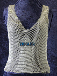 Damentop aus Ringgewebe